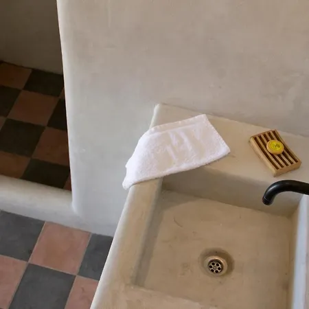 Nomads House Apartmanhotel