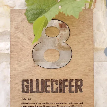 Nomads House 3* Logarász