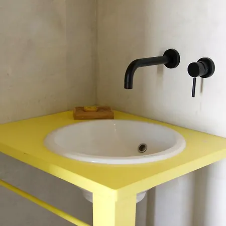 Nomads House Logarász