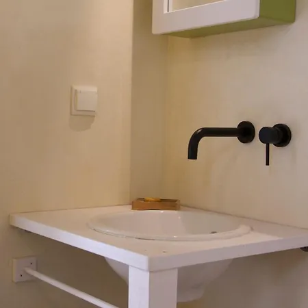 Aparthotel Nomads House *
