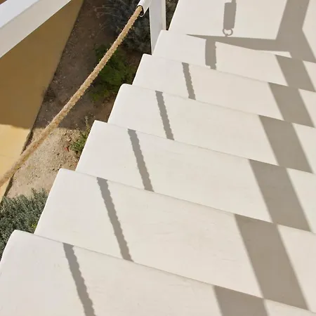Aparthotel Nomads House *