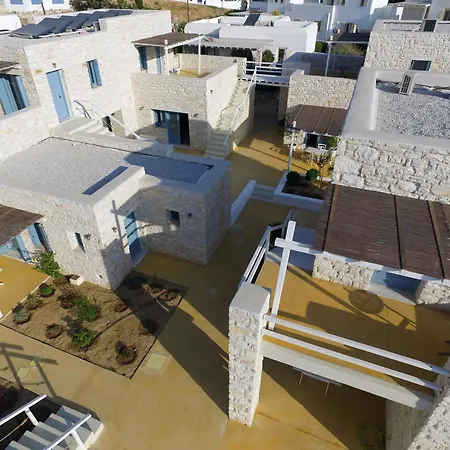 Nomads House Aparthotel Logaras