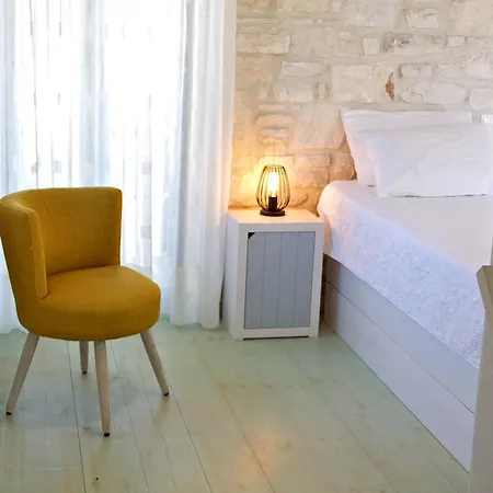 Nomads House