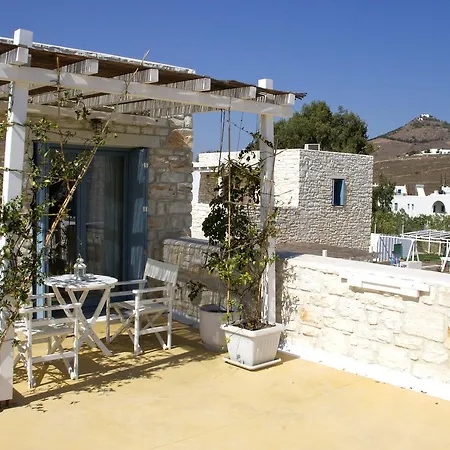 Aparthotel Nomads House Logaras