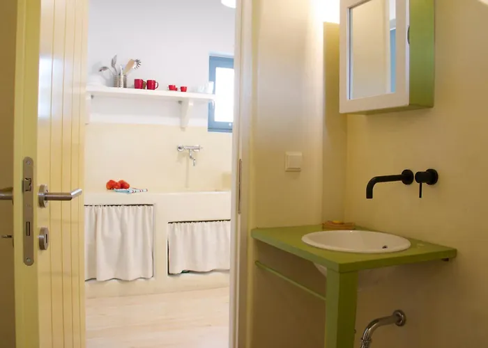 Апарт-отель Nomads House Логарас