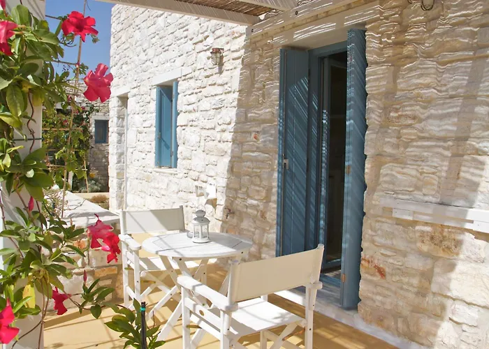 Nomads House 3* Логарас