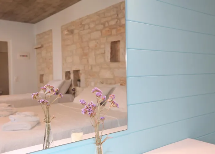 Ξενοδοχείο με διαμερίσματα Nomads House 3*